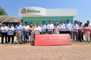 Inauguran Banco del Bienestar y entregan apoyos de los programas sociales en el municipio de Piaxtla