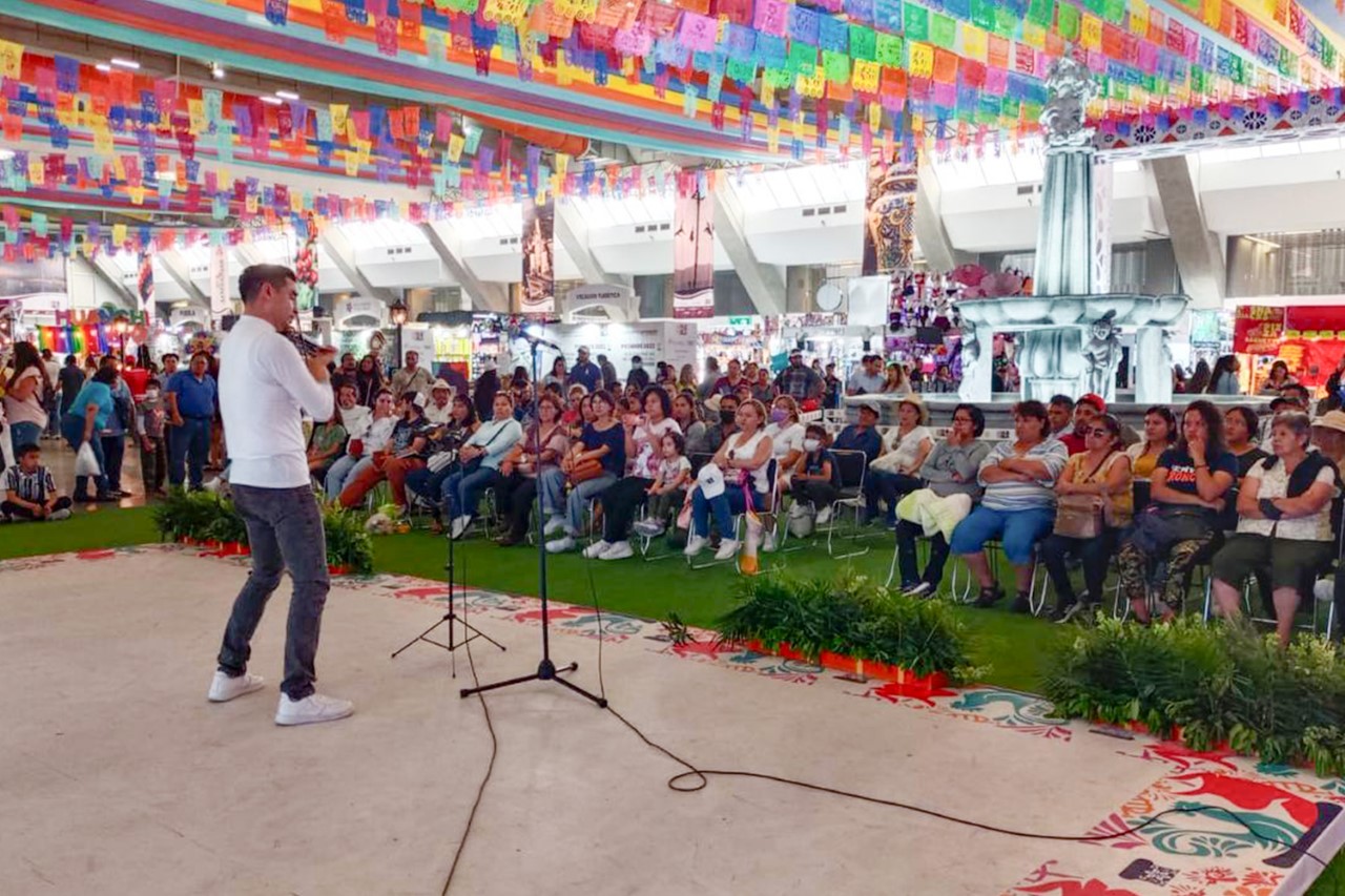 Impulsa Secretaría de Cultura proyección de artistas poblanos en la Feria de Puebla