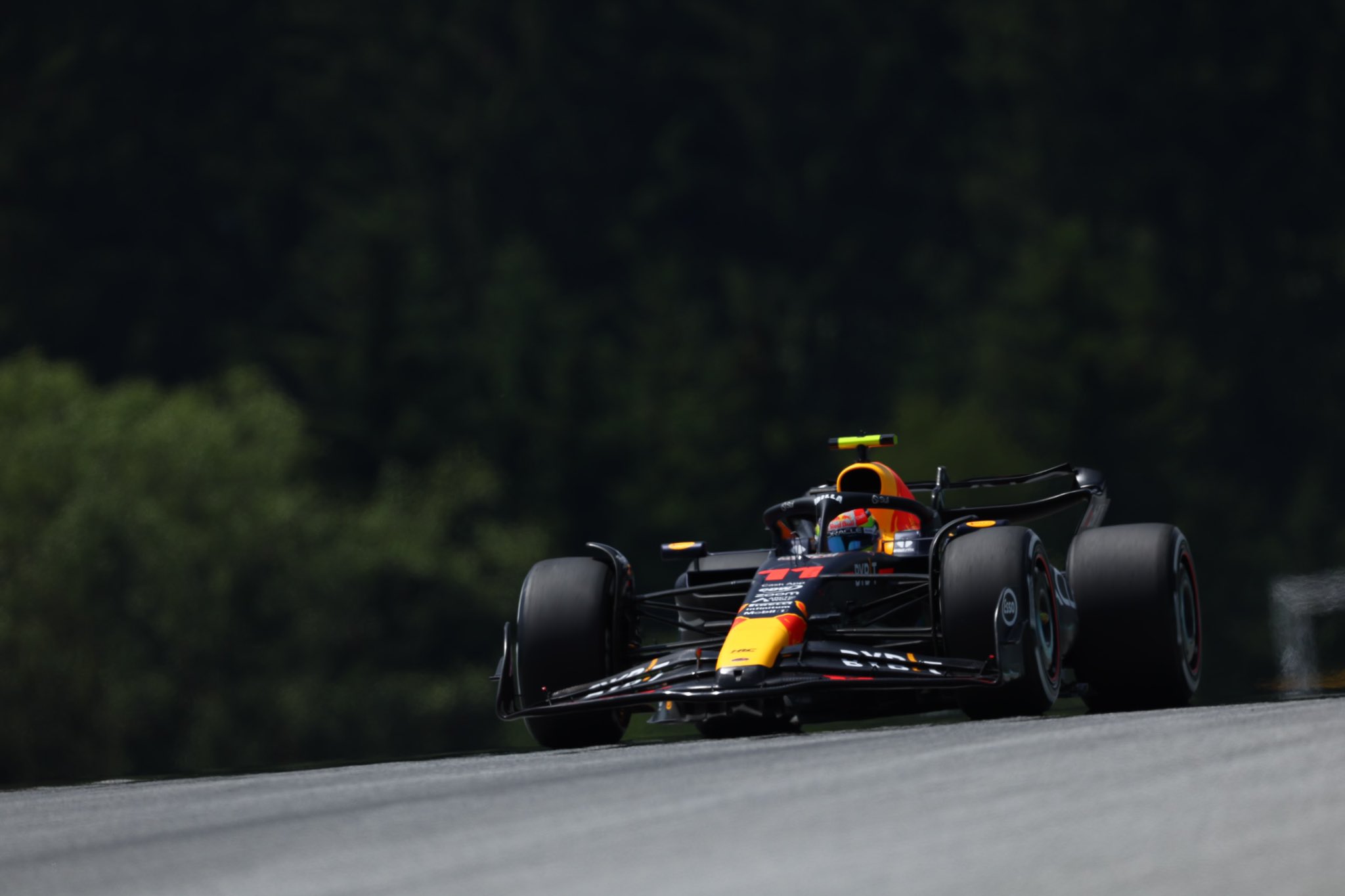 Checo Pérez sufre nueva decepción al quedar fuera de la clasificación en el GP de Austria