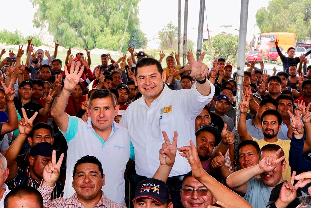 Armenta lidera encuesta de Morena para la candidatura en Puebla, según sondeo