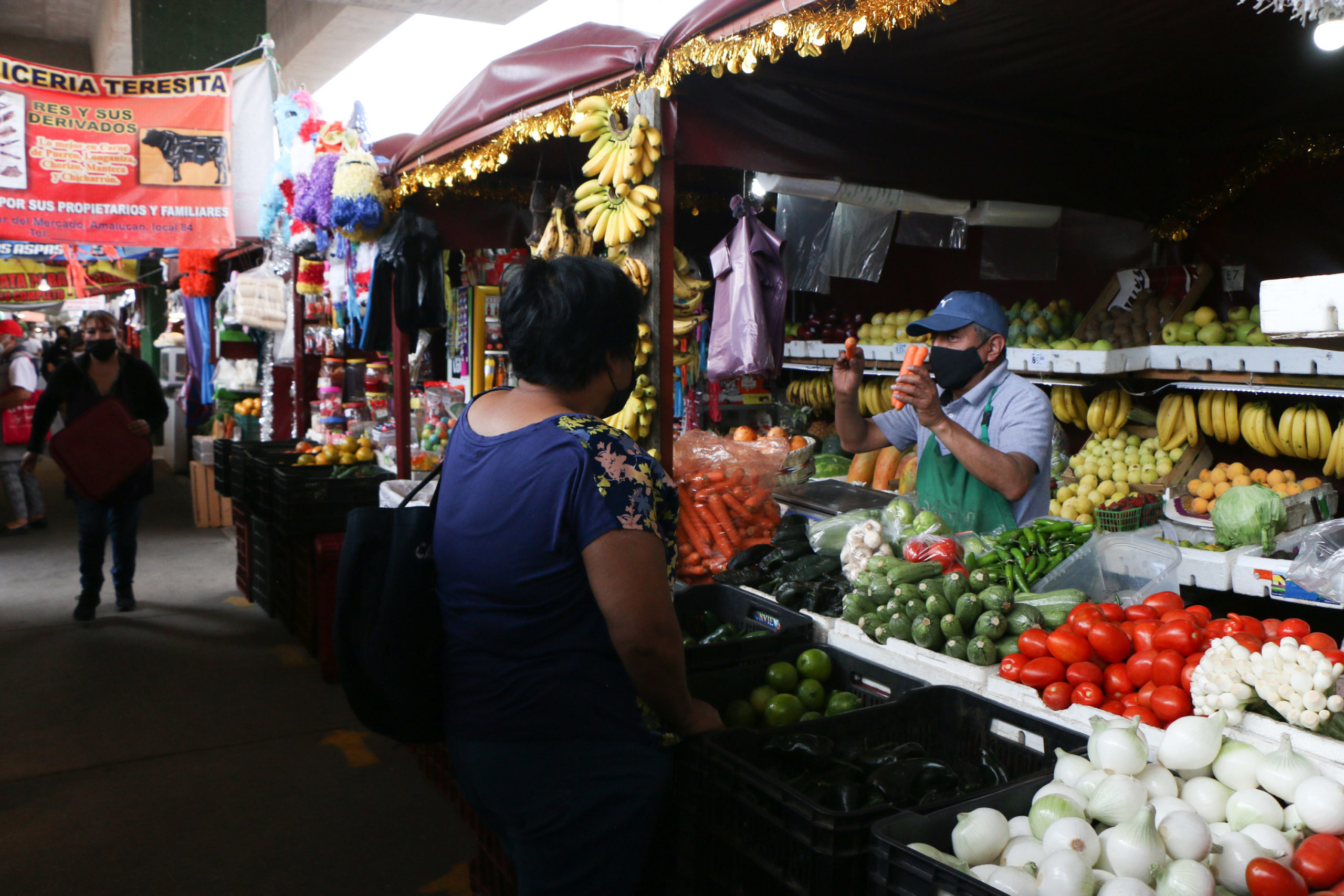 Ayuntamiento de Puebla toma medidas para gestionar la administración del mercado de Amalucan