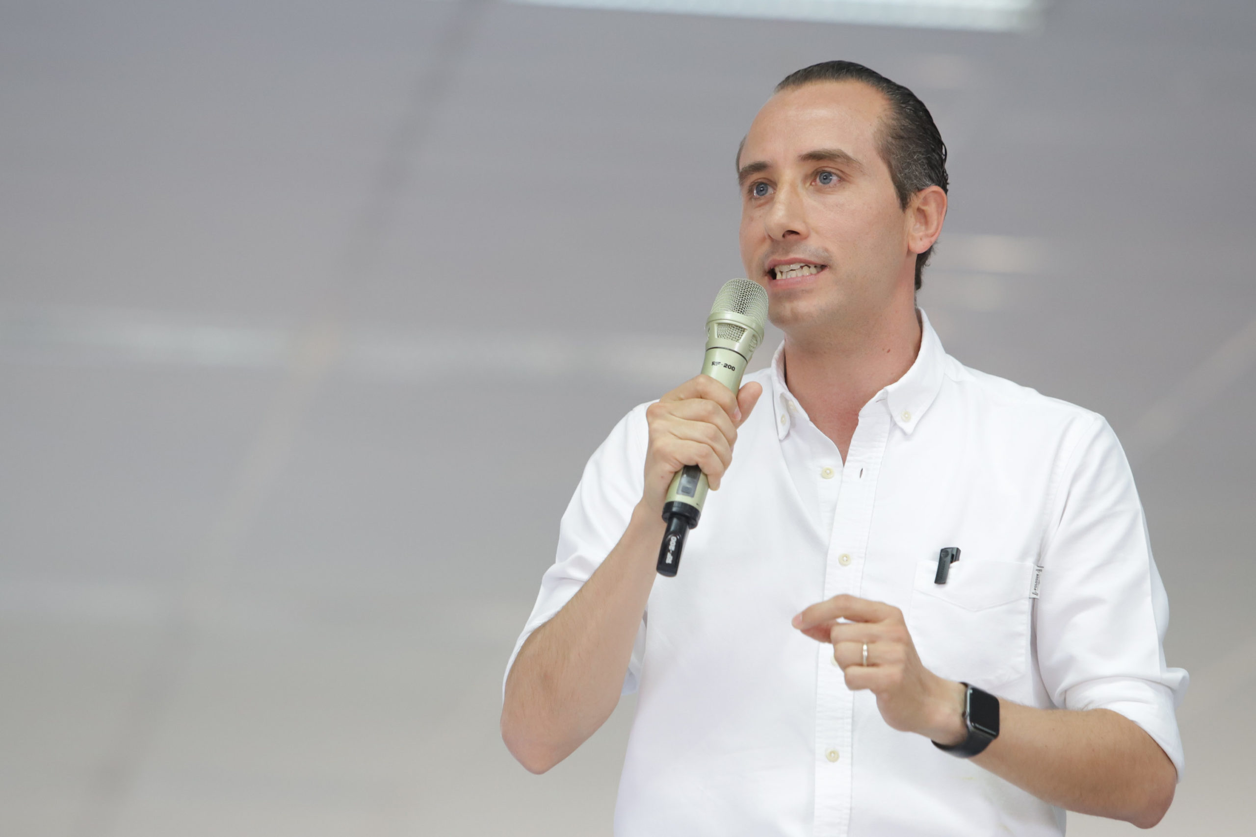 Mario Riestra oficializa su intención de ser candidato a la presidencia municipal de Puebla