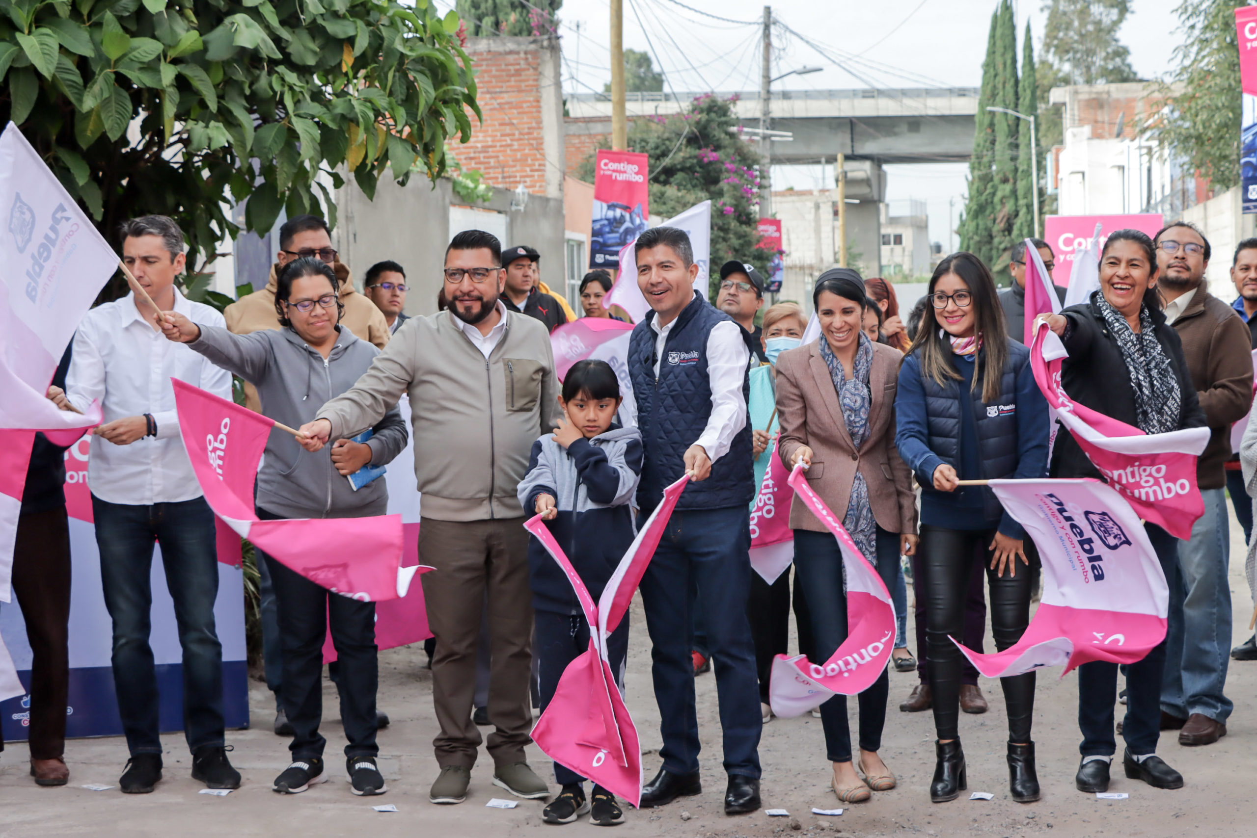 Programa Construyendo Contigo: Mejoras en calles de San Jerónimo Caleras por el Ayuntamiento de Puebla