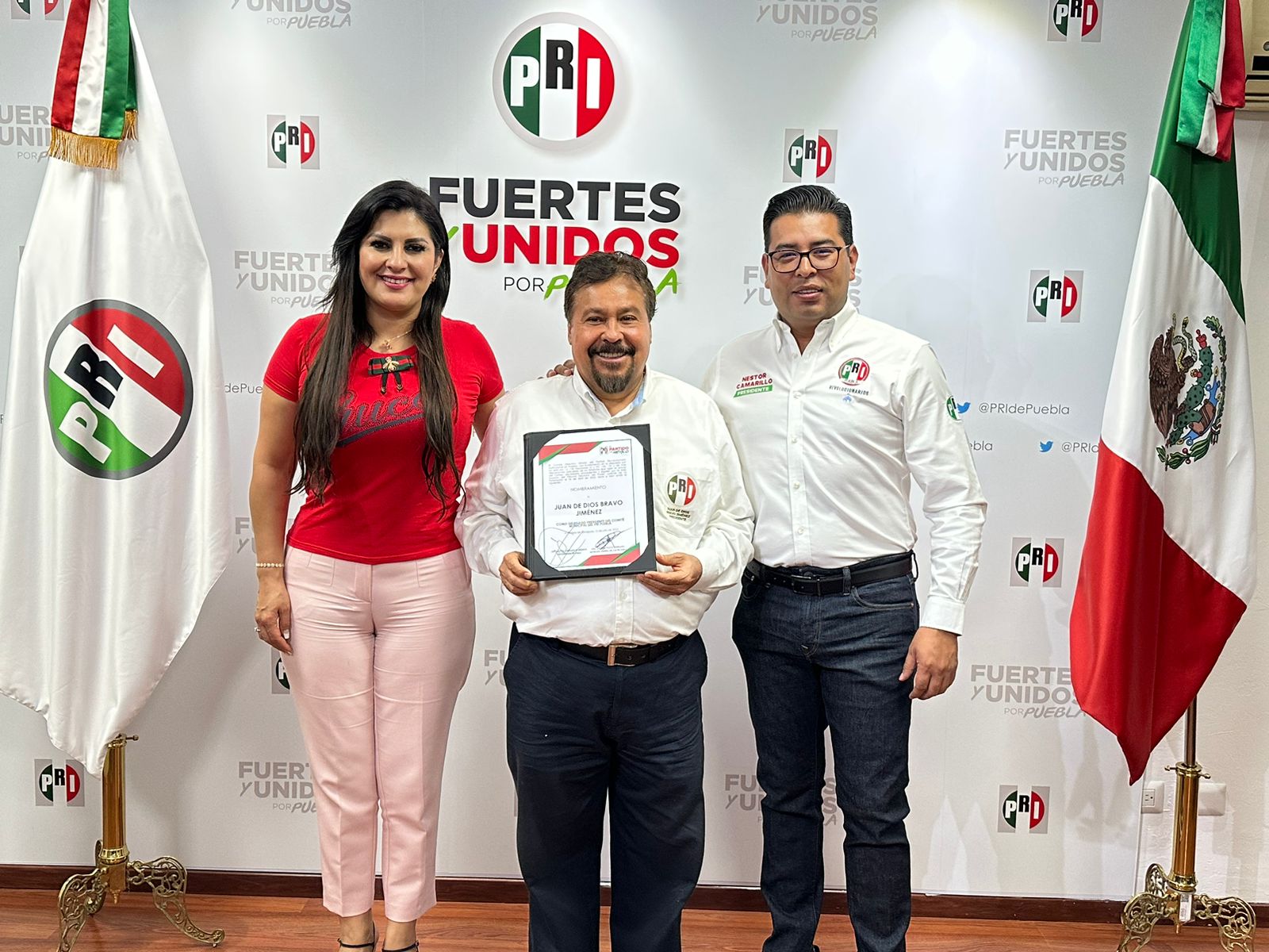 Juan de Dios Bravo asume como nuevo líder municipal del PRI en Puebla