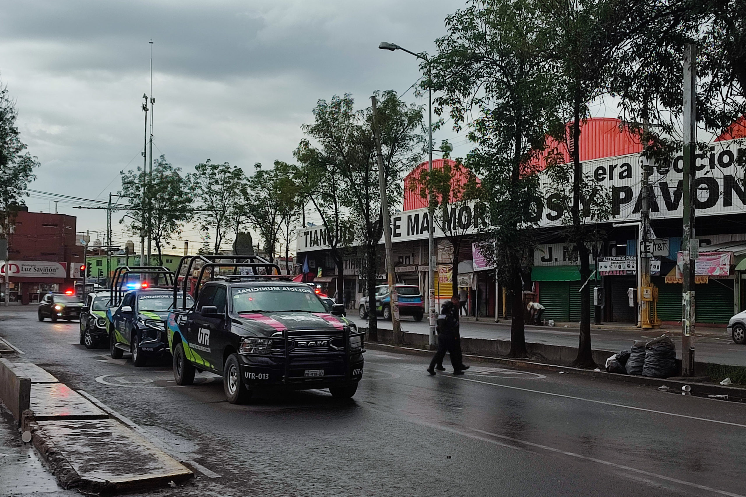 Nueva alarma por “bromistas”: Movilización policiaca en el mercado Morelos de Puebla