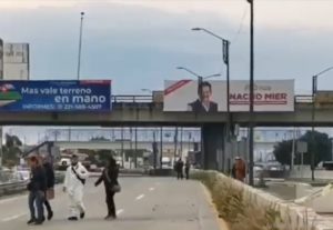 Hombre pierde la vida luego de arrojarse desde el puente de la 16 de septiembre