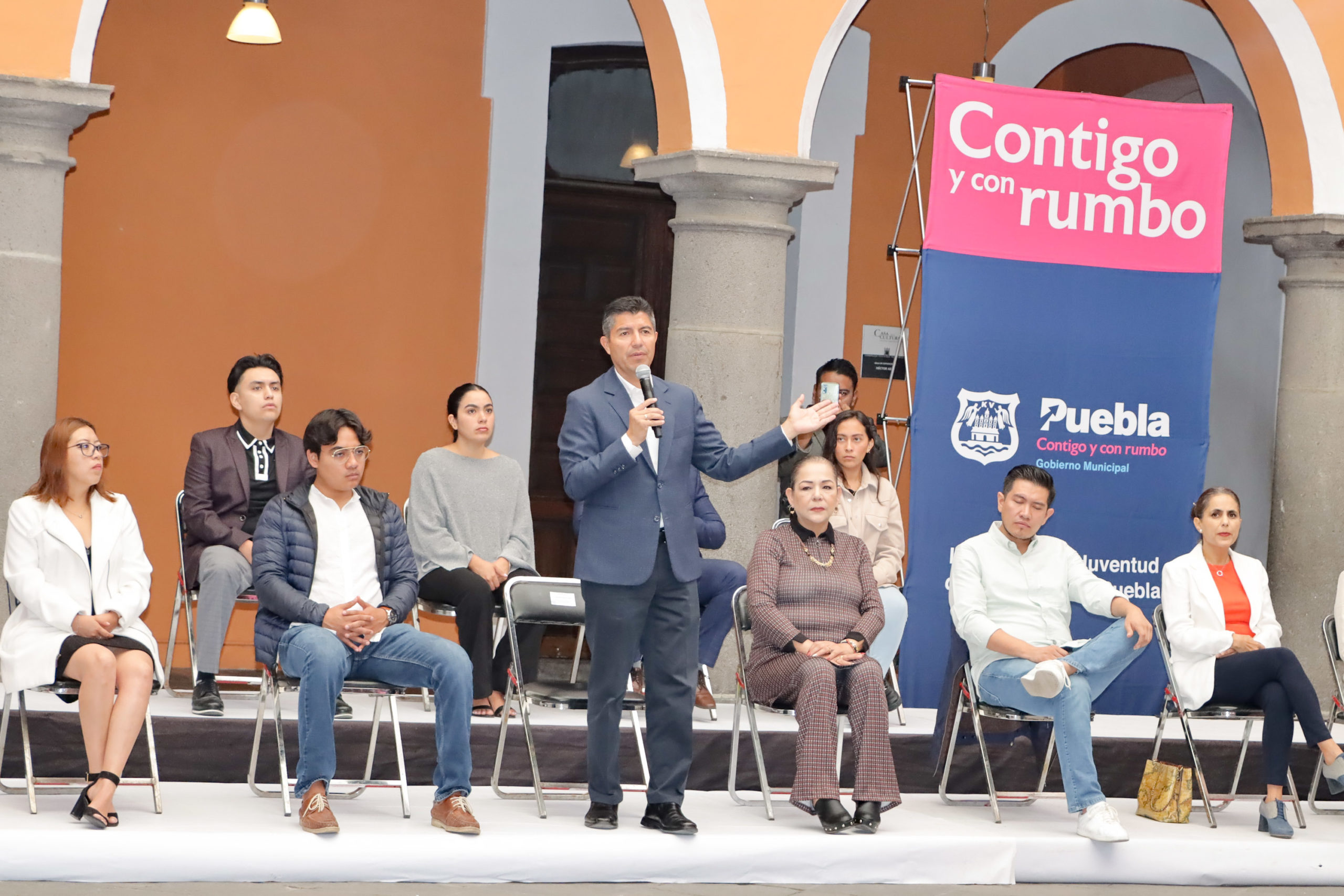 Eduardo Rivera pone el marcha la tercera edición del programa “Jóvenes Talento”