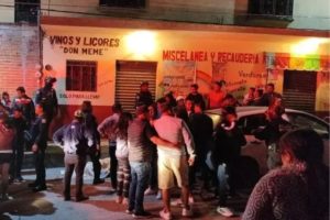 Atacan a balazos a una pareja en Moyotzingo; el hombre perdió la vida y su pareja resulto heridas