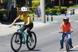 Vía Recreativa ofrece calles libres de vehículos para más de 4 mil personas