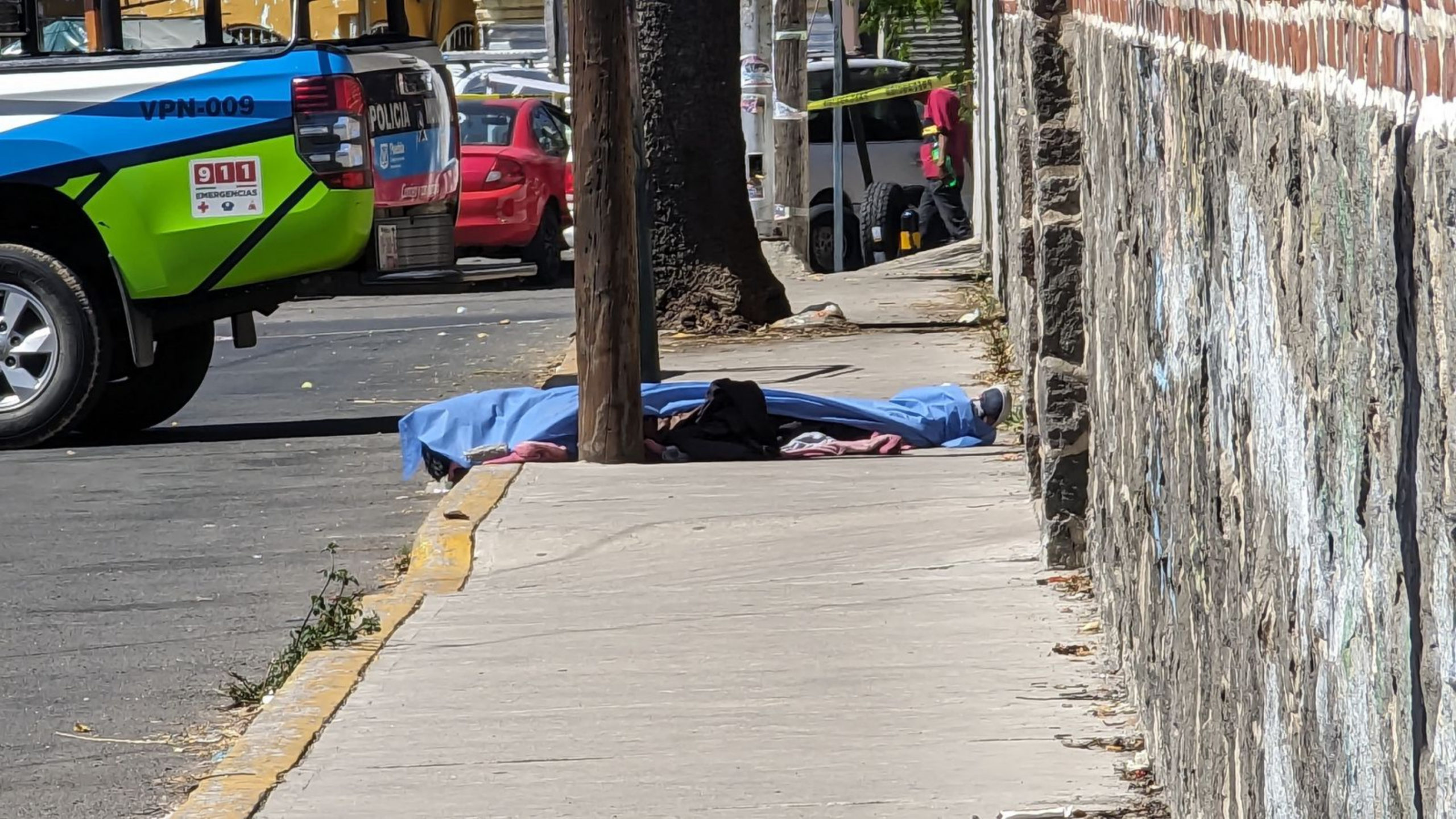 Hombre muere en plena vía pública luego de varias horas de agonía