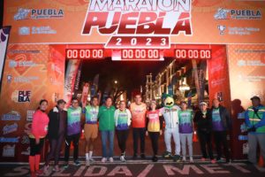 Gobierno de Puebla reunió a más de 10 mil corredores en la “Maratón Puebla 2023”