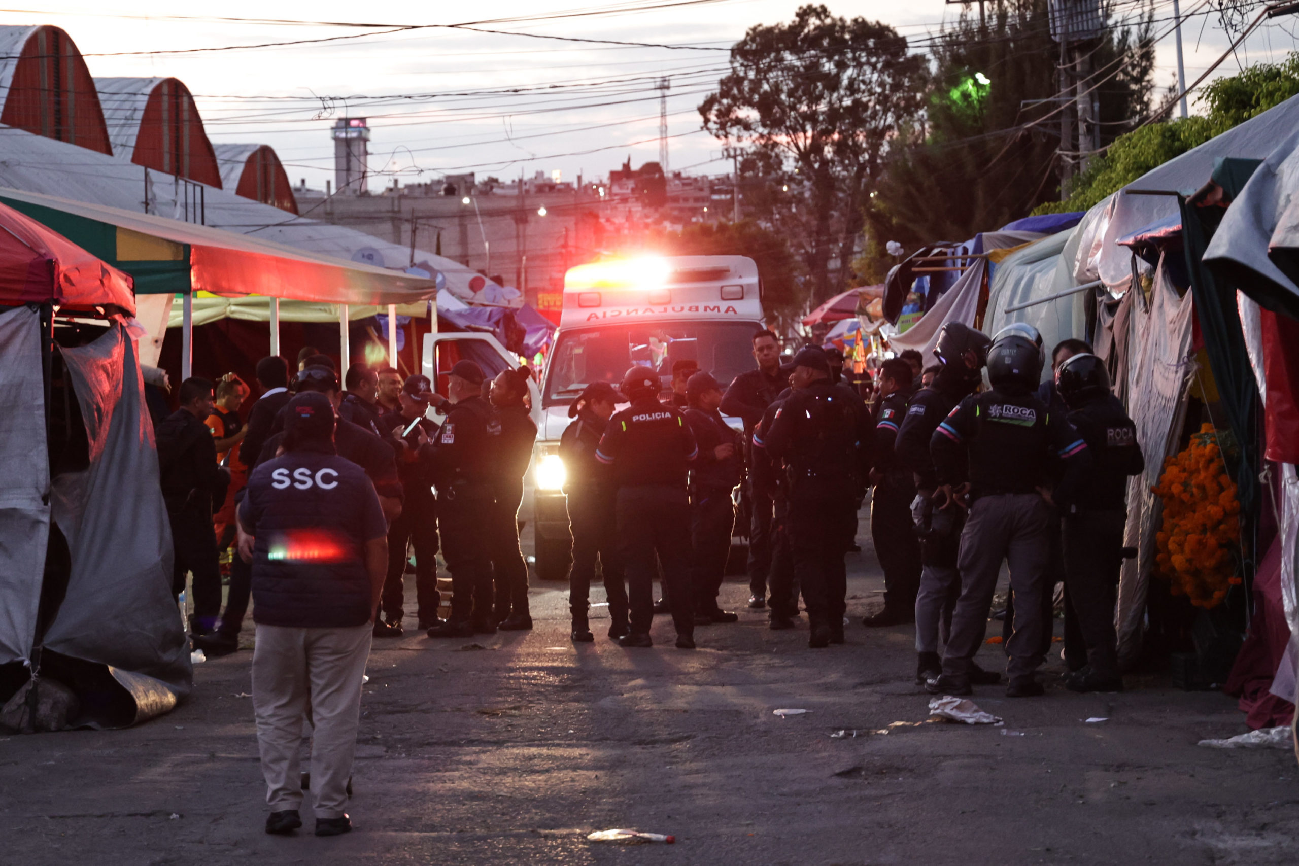 Al menos cuatro personas fallecidas fue el saldo dejado por la balacera en el Mercado Morelos