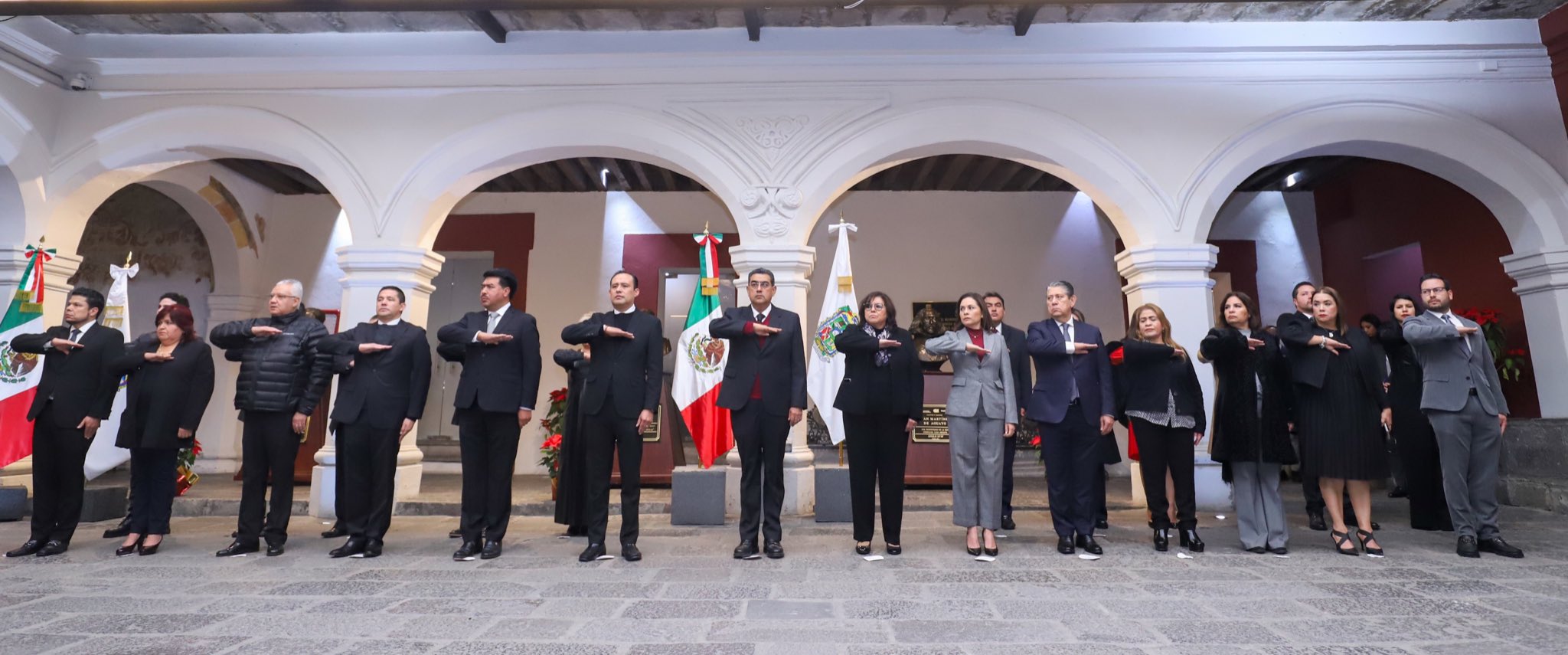 Gobierno de Puebla rinde homenaje póstumo a Luis Miguel Barbosa a un año de su muerte