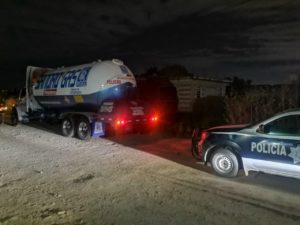 Se desata fuerte enfrentamiento entre huachicoleros y policías municipales en el municipio de Coronango