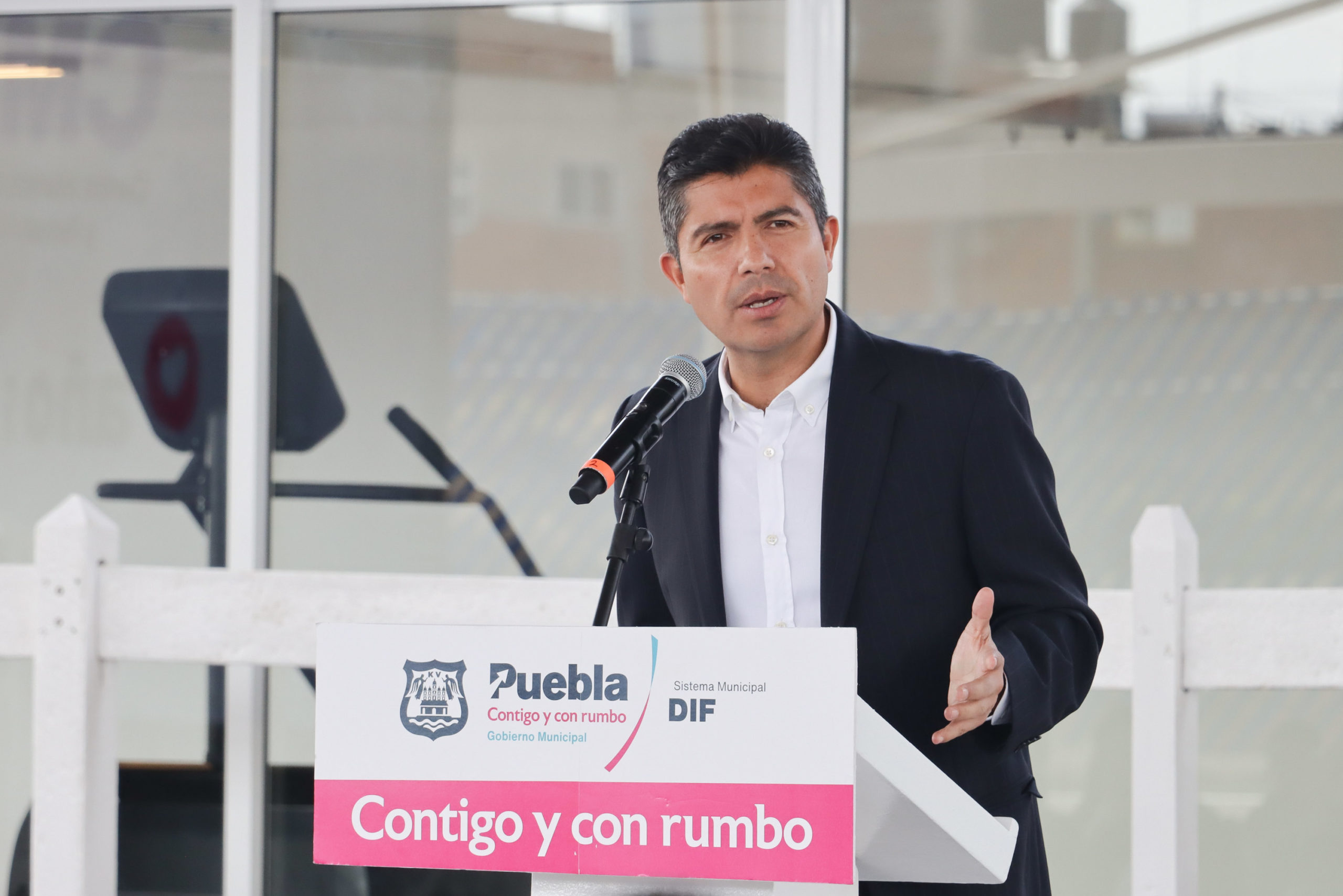 No cualquier grupo puede realizar actividades de forma desordenada por más artísticas que parezcan: Eduardo Rivera