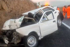 Choque entre una pipa y un auto en la autopista de Atlixco deja saldo de tres personas lesionadas