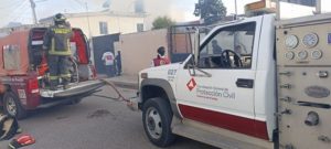 Incendio en bodega de la colonia Santa Margarita agarra por sorpresa a los vecinos