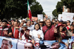 La marcha de la (des)unión de Morena