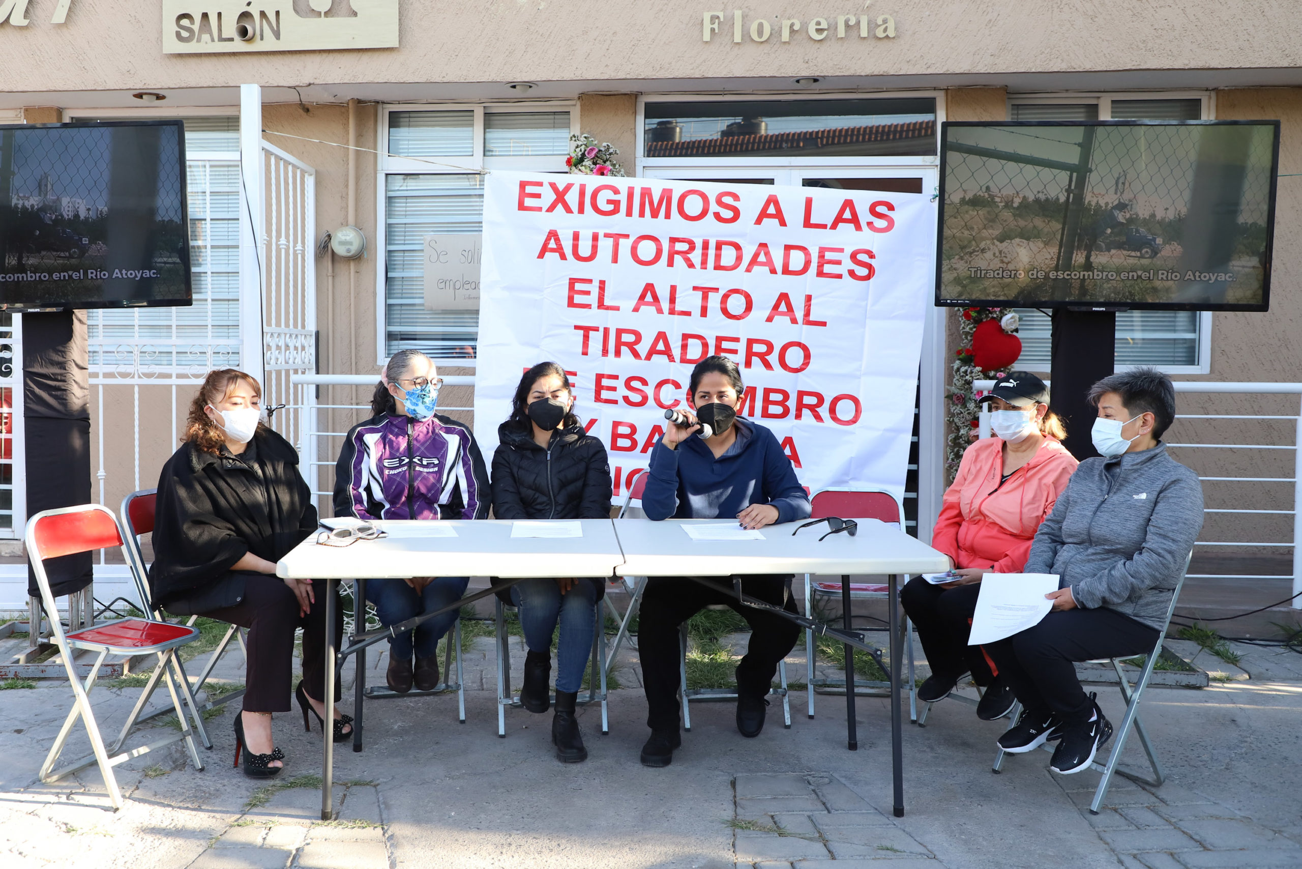 Vecinos de Geovillas La Vista amenazan al Ayuntamiento con cerrar bulevares