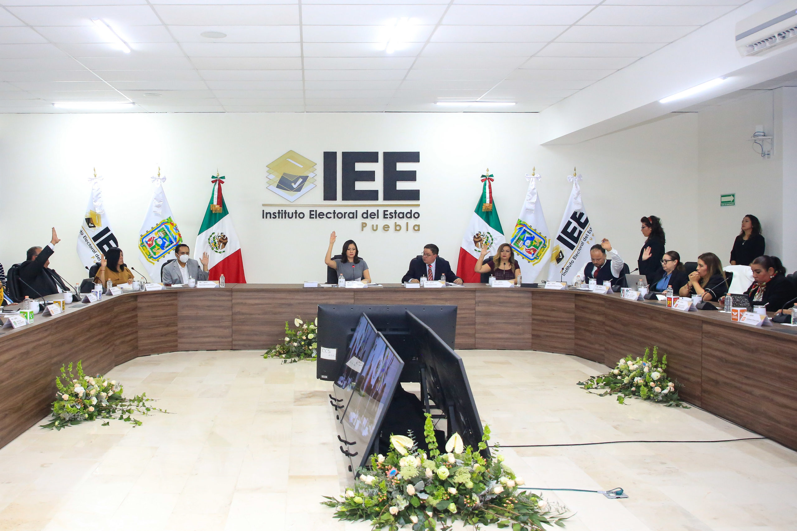 Al descubierto el negocio del PREP en el IEE