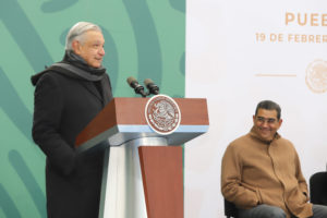 Debido a denuncia del PAN, INE ordena a AMLO bajar su conferencia matutina en Puebla