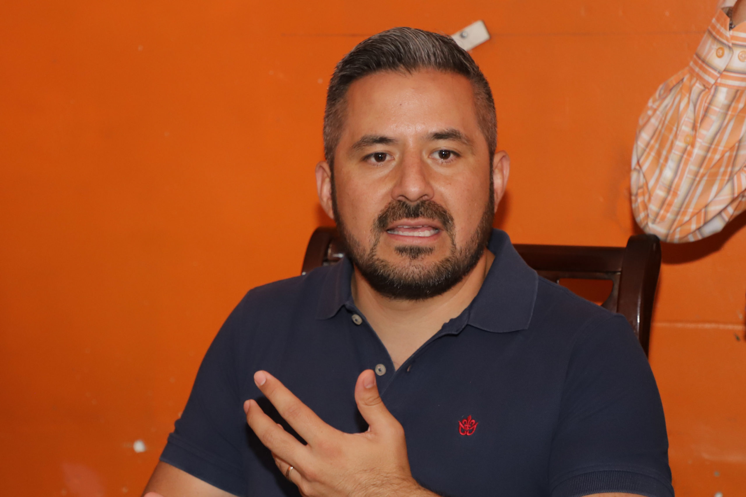 Obras de rehabilitación de la avenida Juárez y barrio de Santiago concluirán hasta julio: Adán Domínguez