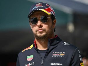 En Red Bull ven muy probable la posibilidad de renovar a Checo Pérez