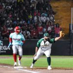 Otro partido lleno de drama, pero el triunfo sigue sin llegar para los Pericos de Puebla