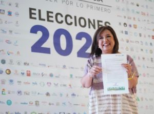 Xóchitl Gálvez promete que habrá entornos seguros y alimentos suficientes para niños