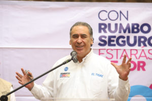 El candidato Humberto Aguilar critica el formato para aspirantes a una diputación federal del INE