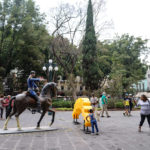 Invitación del gobierno municipal a disfrutar de las decoraciones conmemorativas de la Batalla del 5 de Mayo