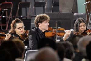 Sinfónica de Puebla compartirá escenario con director internacional y violinista mexicano