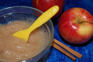 Homemade apple puree