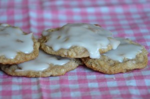 Iced Oatmeal Cookies