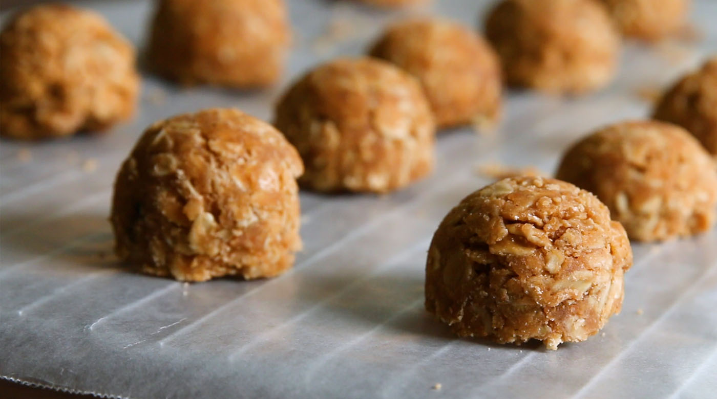 Easy Pumpkin No Bake Cookies