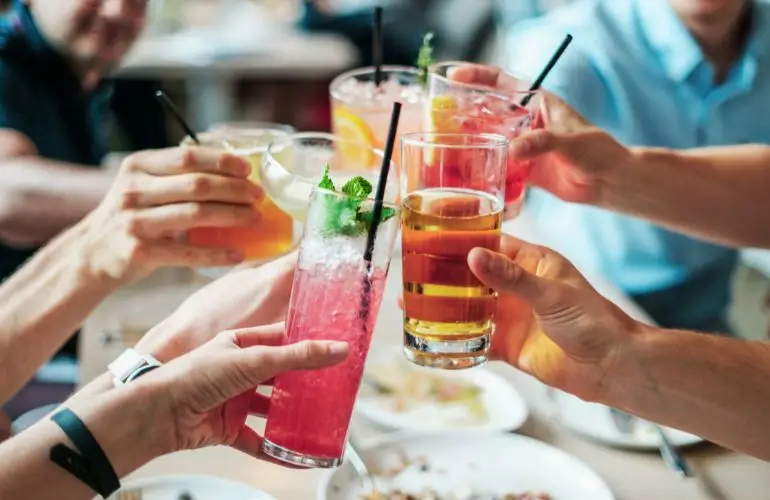 Ráno po večírku nezapomeňte použít alkohol tester