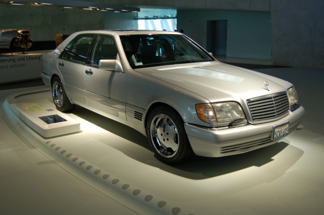 7. Čeští prezidenti a jejich vozový park: Mercedes Benz 600S 