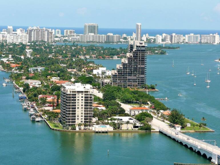 Venetian Islands, Miami