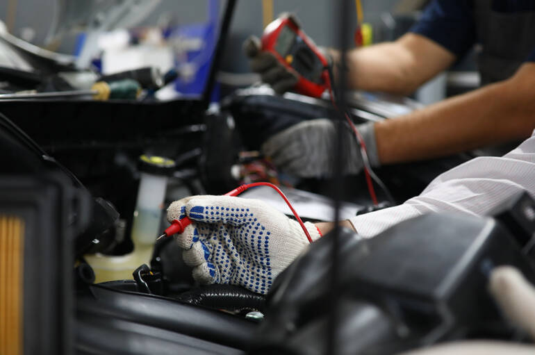 Mimo elektrické nástroje a domácí spotřebiče se Bosch věnuje i automobilovému průmyslu.