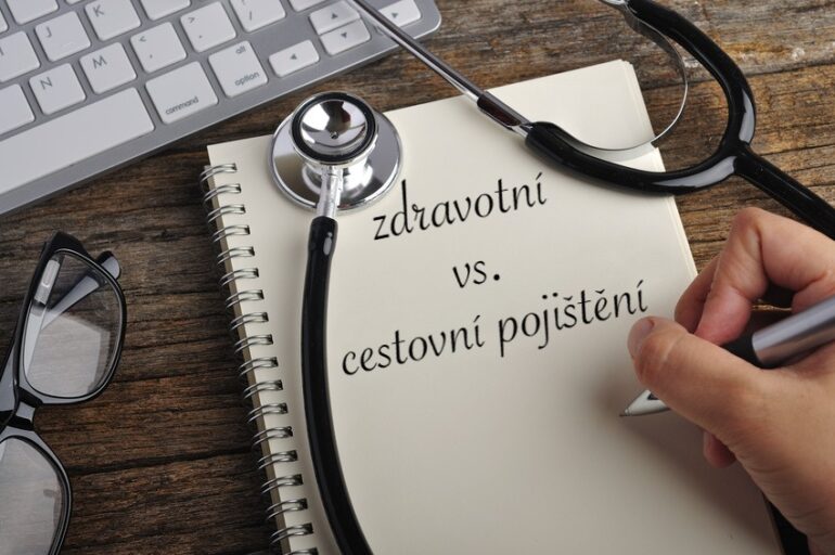 Zdravotní vs. cestovní pojištění