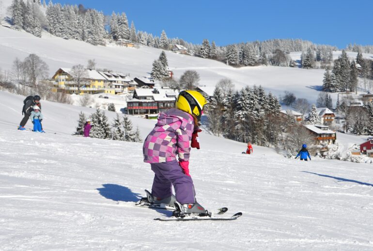 4 nejzajímavější lyžařská centra pro rodiny v České republice