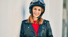 Helma na motorku – vyberte si ten správný typ pro Váš styl jízdy