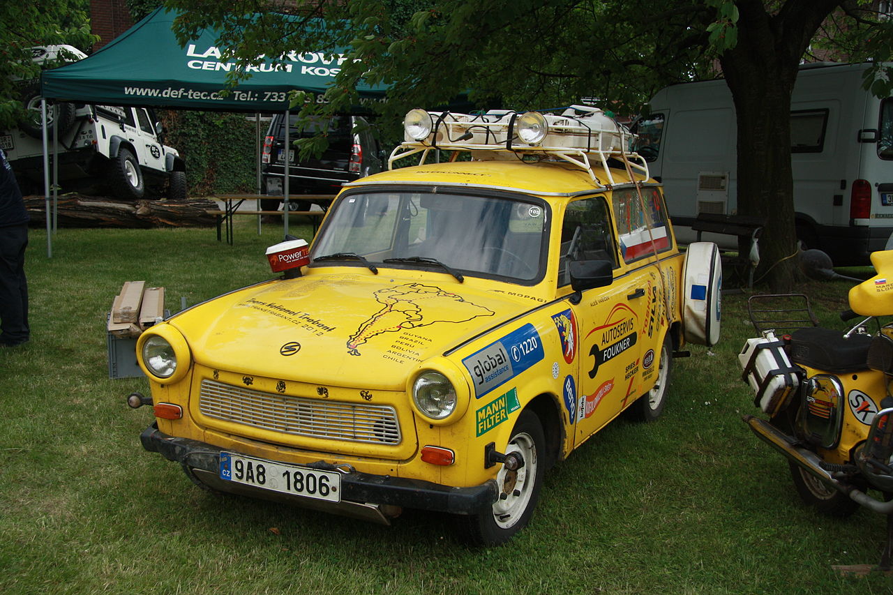 Žlutý trabant Egu