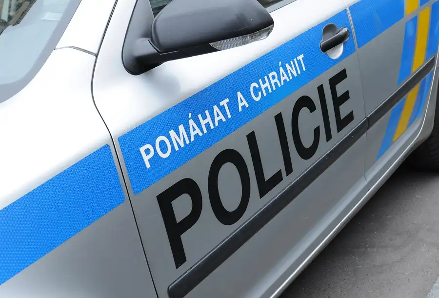 Kdy volat policii k dopravní nehodě: praktický průvodce pro každého řidiče Kdy volat policii k dopravní nehodě: praktický průvodce pro každého řidiče