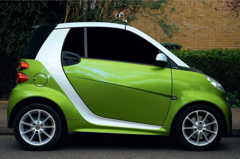 Auto od 15 let: Mopedauta a jejich parametry, ceny, výhody i nevýhody