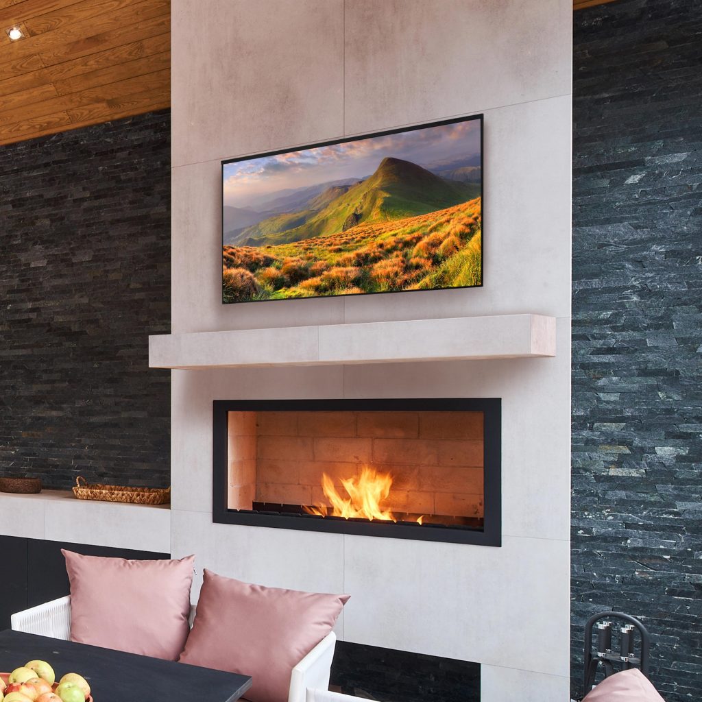 Séura Shade Series 2™ Outdoor TV