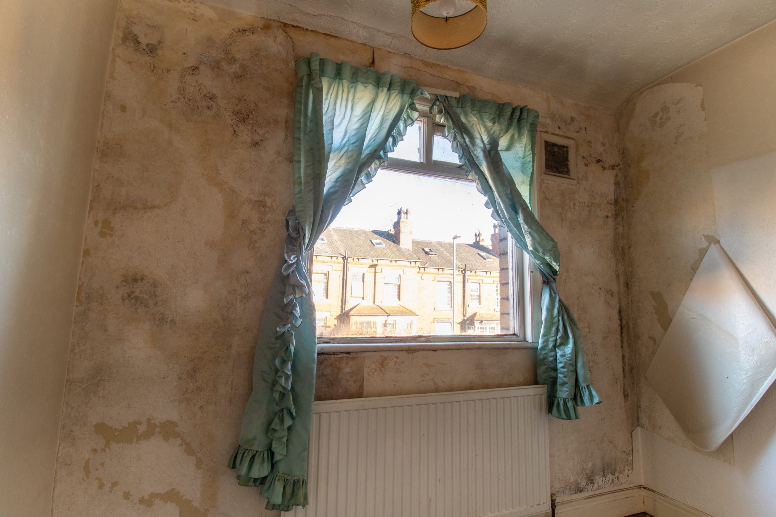 Wall condensation in bedroom