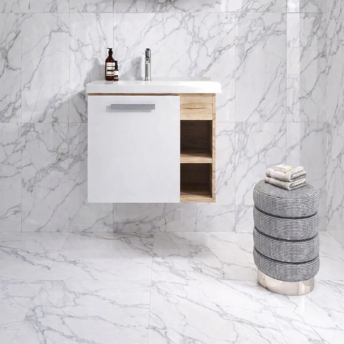 Nora White Glossy Tile 30X60