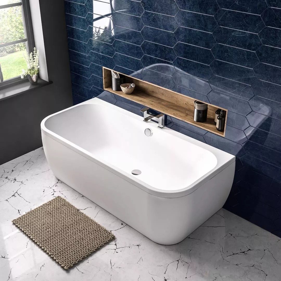 Eastbrook Beaufort 5mm Malin D-Shape Back to Wall Bath 1600x800mm