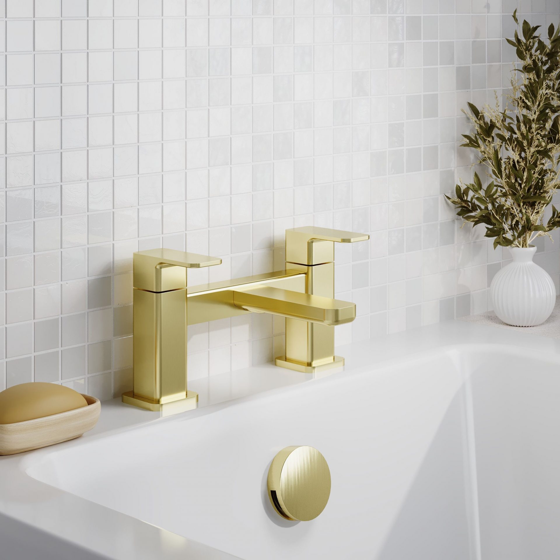 Nuie Windon Deck Mounted Bath Filler – Brushed Brass